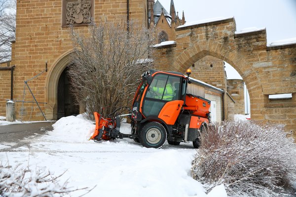 Lame à neige pour porte outils